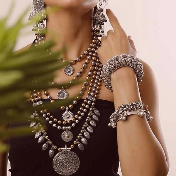 Jaipur Jewels: Handmade Ornaments Find Buyers Nationwide